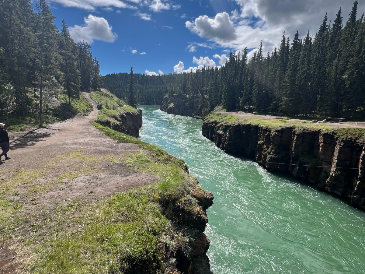 Explore Whitehorse YT